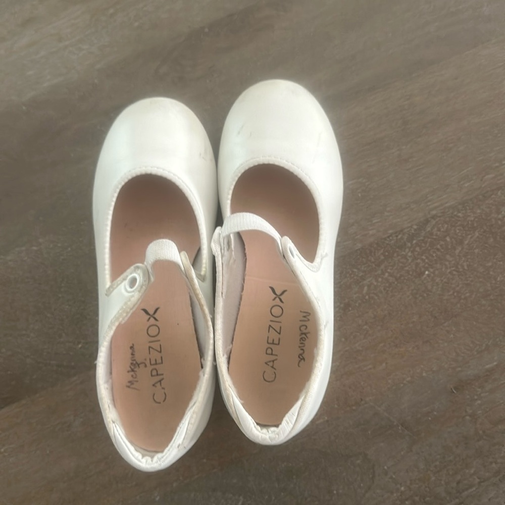 Capezio size 12 girls tap shoes